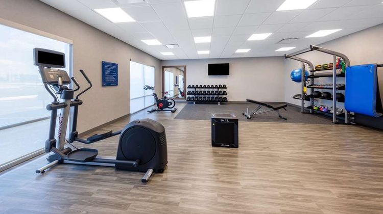 Hampton Inn Kansas City Southeast Health