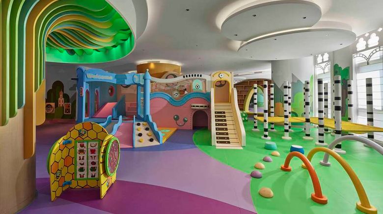 <b>DoubleTree by Hilton Taizhou Shenxianju Recreation</b>. Images powered by <a href="https://iceportal.shijigroup.com/" title="IcePortal" target="_blank">IcePortal</a>.