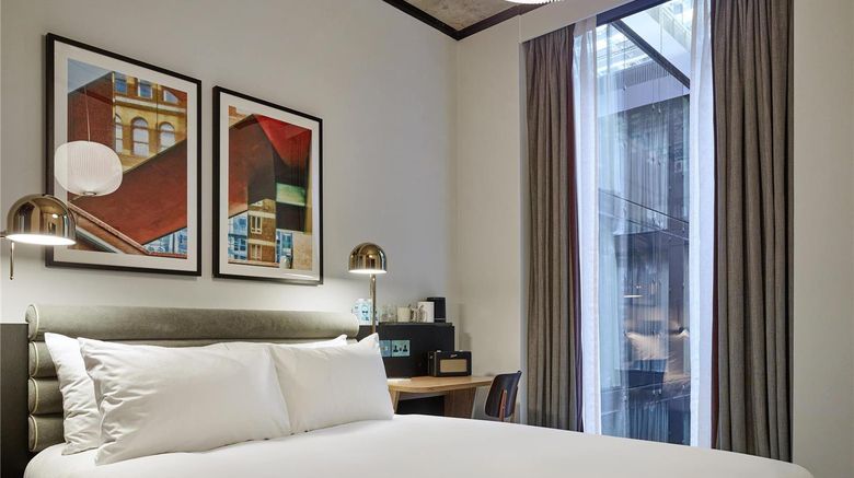 <b>TRIBE London Canary Wharf Room</b>. Images powered by <a href="https://iceportal.shijigroup.com/" title="IcePortal" target="_blank">IcePortal</a>.
