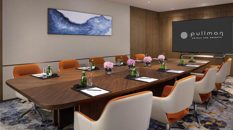 <b>Pullman Yuxi Falcon Meeting</b>. Images powered by <a href="https://iceportal.shijigroup.com/" title="IcePortal" target="_blank">IcePortal</a>.