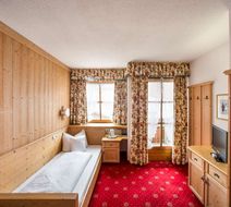 Hotel Hoelzerbraeu Room