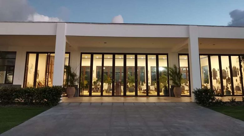 <b>Ramada by Wyndham St. Kitts Resort Restaurant</b>. Images powered by <a href="https://iceportal.shijigroup.com/" title="IcePortal" target="_blank">IcePortal</a>.
