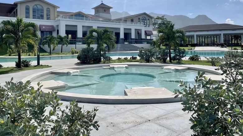 <b>Ramada by Wyndham St. Kitts Resort Pool</b>. Images powered by <a href="https://iceportal.shijigroup.com/" title="IcePortal" target="_blank">IcePortal</a>.