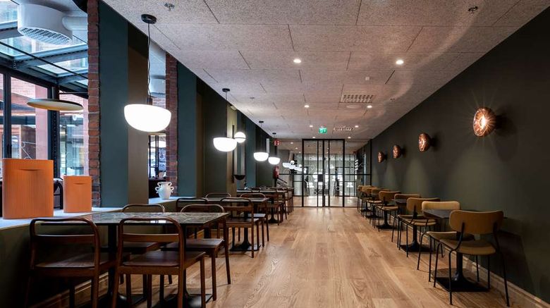 <b>Scandic Helsinki Hub Restaurant</b>. Images powered by <a href="https://iceportal.shijigroup.com/" title="IcePortal" target="_blank">IcePortal</a>.