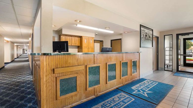 <b>Americas Best Value Inn Lobby</b>. Images powered by <a href="https://iceportal.shijigroup.com/" title="IcePortal" target="_blank">IcePortal</a>.