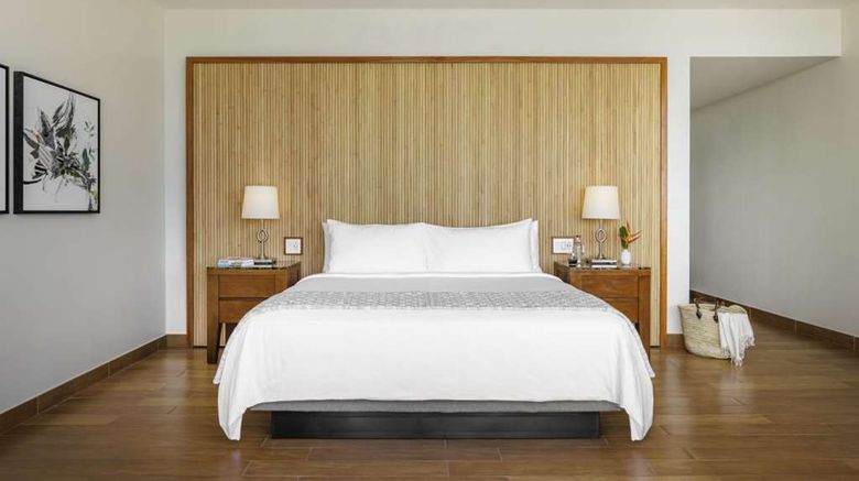 <b>Aurora Anguilla Resort & Golf Club Room</b>. Images powered by <a href="https://iceportal.shijigroup.com/" title="IcePortal" target="_blank">IcePortal</a>.