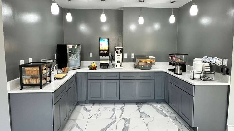 Ramada by Wyndham Lithia Springs Restaurant