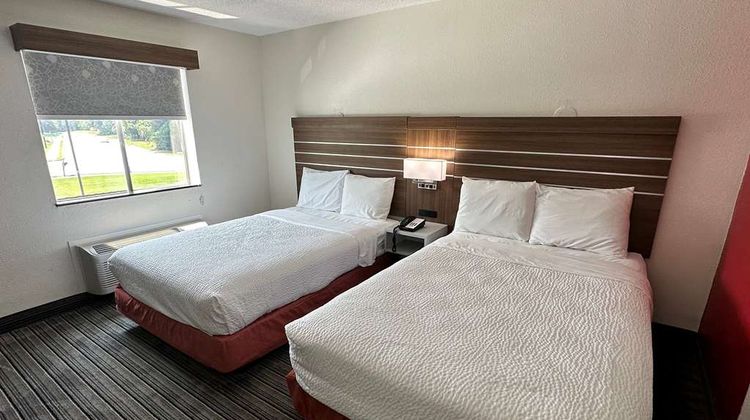 Ramada by Wyndham Lithia Springs Room