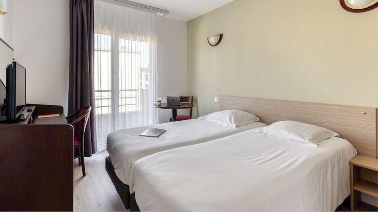 <b>Zenitude Hotel-Residences Beziers Centre Room</b>. Images powered by <a href="https://iceportal.shijigroup.com/" title="IcePortal" target="_blank">IcePortal</a>.
