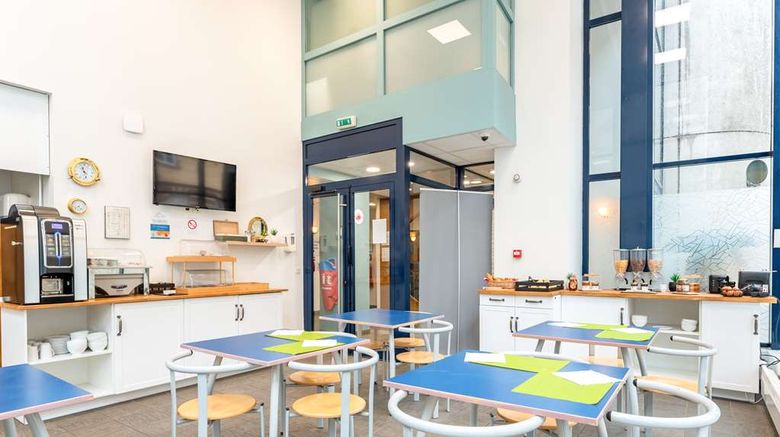 <b>Zenitude Hotel-Residences Le Havre Restaurant</b>. Images powered by <a href="https://iceportal.shijigroup.com/" title="IcePortal" target="_blank">IcePortal</a>.