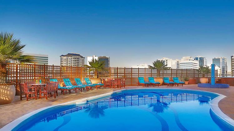 City Season Suites Pool