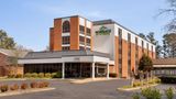 Wingate by Wyndham Williamsburg Exterior