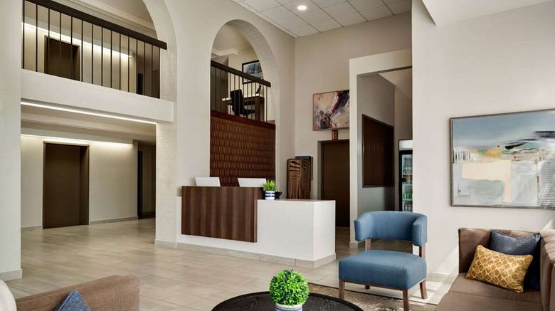 <b>Wingate by Wyndham Williamsburg Lobby</b>. Images powered by <a href="https://iceportal.shijigroup.com/" title="IcePortal" target="_blank">IcePortal</a>.