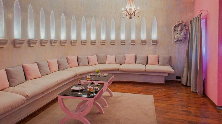 <b>Ajit Bhawan Hotel Suite</b>. Images powered by <a href="https://iceportal.shijigroup.com/" title="IcePortal" target="_blank">IcePortal</a>.