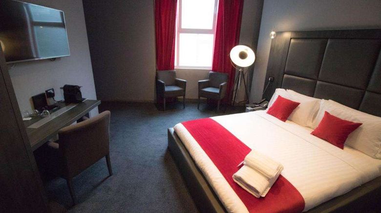 <b>The Bryson Hotel Room</b>. Images powered by <a href="https://iceportal.shijigroup.com/" title="IcePortal" target="_blank">IcePortal</a>.