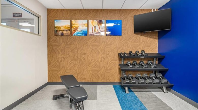 <b>Comfort Inn & Suites Health</b>. Images powered by <a href="https://iceportal.shijigroup.com/" title="IcePortal" target="_blank">IcePortal</a>.