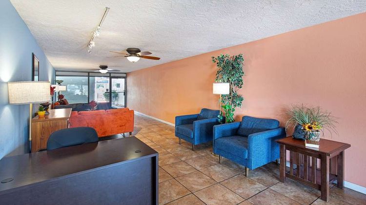 Americana Inn a Travelodge by Wyndham Pool