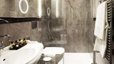 <b>The Frame Hotel Room</b>. Images powered by <a href="https://iceportal.shijigroup.com/" title="IcePortal" target="_blank">IcePortal</a>.
