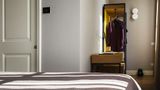 <b>The Frame Hotel Room</b>. Images powered by <a href="https://iceportal.shijigroup.com/" title="IcePortal" target="_blank">IcePortal</a>.