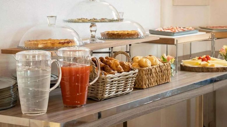 <b>Fattoria San Lorenzo - Tenuta Livia Restaurant</b>. Images powered by <a href="https://iceportal.shijigroup.com/" title="IcePortal" target="_blank">IcePortal</a>.