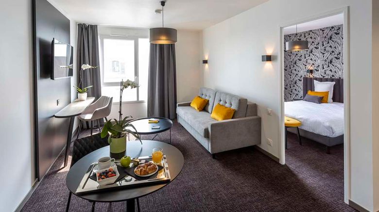 <b>Aparthotel Riviera Nice Aeroport Suite</b>. Images powered by <a href="https://iceportal.shijigroup.com/" title="IcePortal" target="_blank">IcePortal</a>.