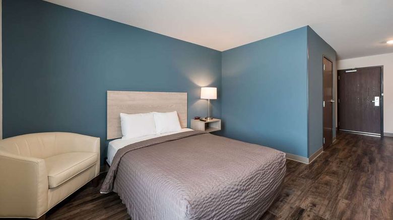 <b>WoodSpring Suites-High Point North Room</b>. Images powered by <a href="https://iceportal.shijigroup.com/" title="IcePortal" target="_blank">IcePortal</a>.