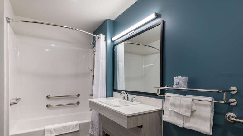 <b>WoodSpring Suites-High Point North Suite</b>. Images powered by <a href="https://iceportal.shijigroup.com/" title="IcePortal" target="_blank">IcePortal</a>.