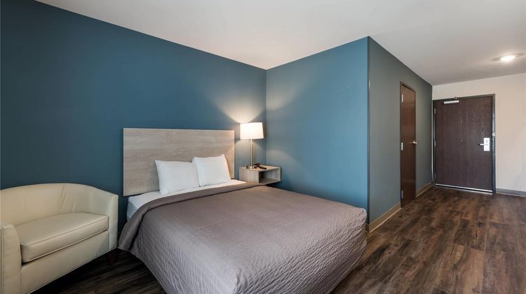 WoodSpring Suites-High Point North Room