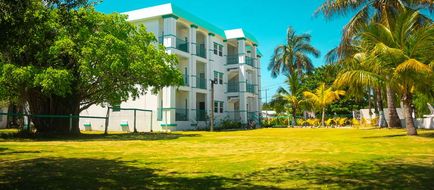 Best Western Grand Baymen Gardens Exterior