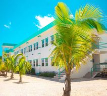 Best Western Grand Baymen Gardens Exterior