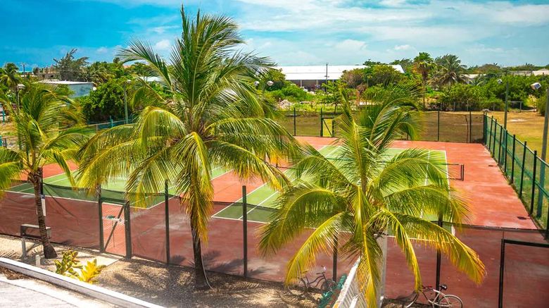 <b>Best Western Grand Baymen Gardens Recreation</b>. Images powered by <a href="https://iceportal.shijigroup.com/" title="IcePortal" target="_blank">IcePortal</a>.
