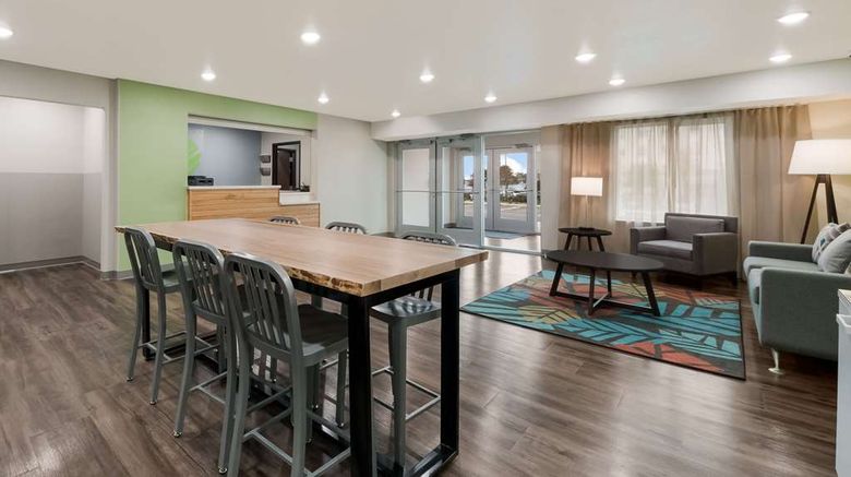 <b>WoodSpring Stes San Antonio UTSA Med Ctr Lobby</b>. Images powered by <a href="https://iceportal.shijigroup.com/" title="IcePortal" target="_blank">IcePortal</a>.