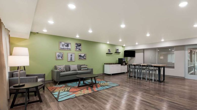 <b>WoodSpring Stes San Antonio UTSA Med Ctr Lobby</b>. Images powered by <a href="https://iceportal.shijigroup.com/" title="IcePortal" target="_blank">IcePortal</a>.