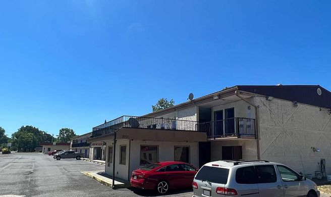 Super 8 by Wyndham Paducah Exterior