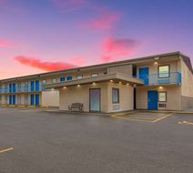 Super 8 by Wyndham Paducah Exterior