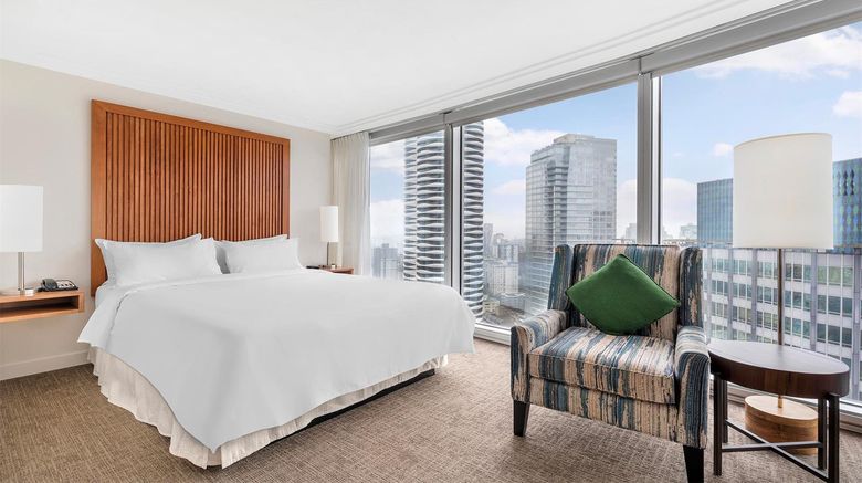 <b>Embarc Vancouver Room</b>. Images powered by <a href="https://iceportal.shijigroup.com/" title="IcePortal" target="_blank">IcePortal</a>.