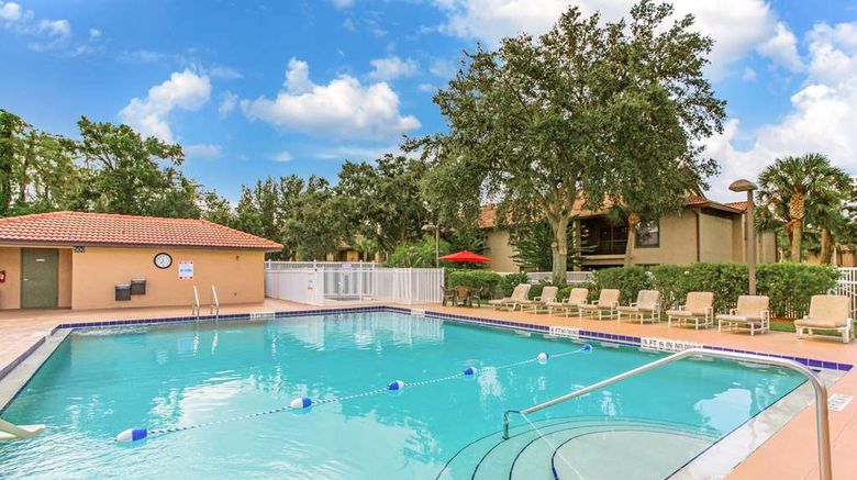 <b>Alhambra Villas Pool</b>. Images powered by <a href="https://iceportal.shijigroup.com/" title="IcePortal" target="_blank">IcePortal</a>.