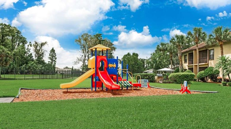 <b>Alhambra Villas Recreation</b>. Images powered by <a href="https://iceportal.shijigroup.com/" title="IcePortal" target="_blank">IcePortal</a>.