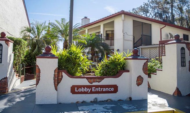 Bryan's Spanish Cove Exterior