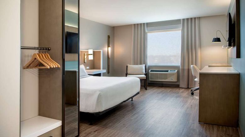 <b>Wyndham Garden Winnipeg Airport Room</b>. Images powered by <a href="https://iceportal.shijigroup.com/" title="IcePortal" target="_blank">IcePortal</a>.
