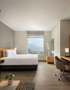 Hyatt Place Monterrey Valle
