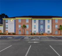Comfort Inn and Suites Brunswick I-95 Exterior