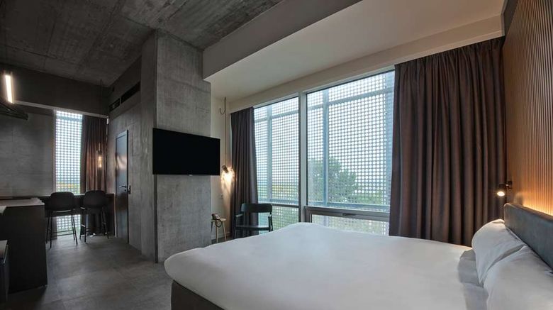 <b>Zleep Hotel Madrid Airport Room</b>. Images powered by <a href="https://iceportal.shijigroup.com/" title="IcePortal" target="_blank">IcePortal</a>.