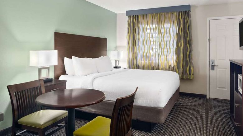 <b>Wingate by Wyndham Cedar City Room</b>. Images powered by <a href="https://iceportal.shijigroup.com/" title="IcePortal" target="_blank">IcePortal</a>.