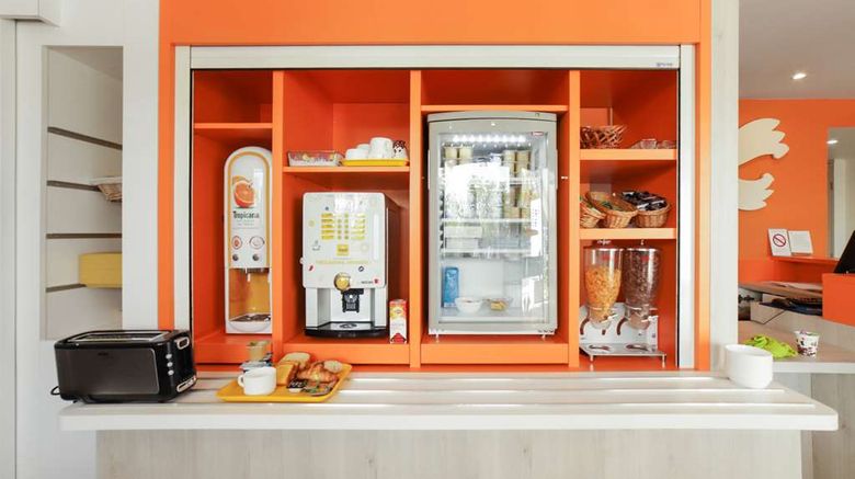 <b>Hotel Premiere Classe Lyon Est - Beynost Restaurant</b>. Images powered by <a href="https://iceportal.shijigroup.com/" title="IcePortal" target="_blank">IcePortal</a>.
