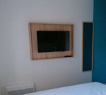 Hotel Kyriad Direct Martigues Room