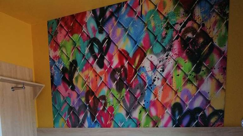 <b>Hotel Kyriad Direct Martigues Room</b>. Images powered by <a href="https://iceportal.shijigroup.com/" title="IcePortal" target="_blank">IcePortal</a>.