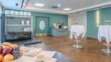 <b>ibis Styles Graz Messe Meeting</b>. Images powered by <a href="https://iceportal.shijigroup.com/" title="IcePortal" target="_blank">IcePortal</a>.