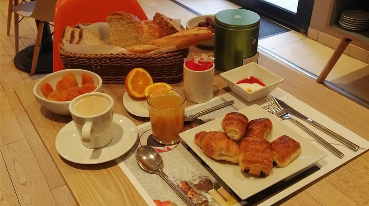 Ibis Styles Bourg-la-Reine Restaurant