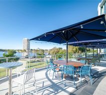 The Sebel Twin Towns Coolangatta Exterior